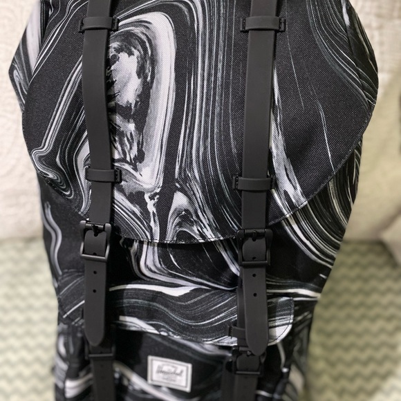 Herschel Supply Co. Little America Mid Volume Backpack 17L In Paint Black/White - Picture 5 of 13